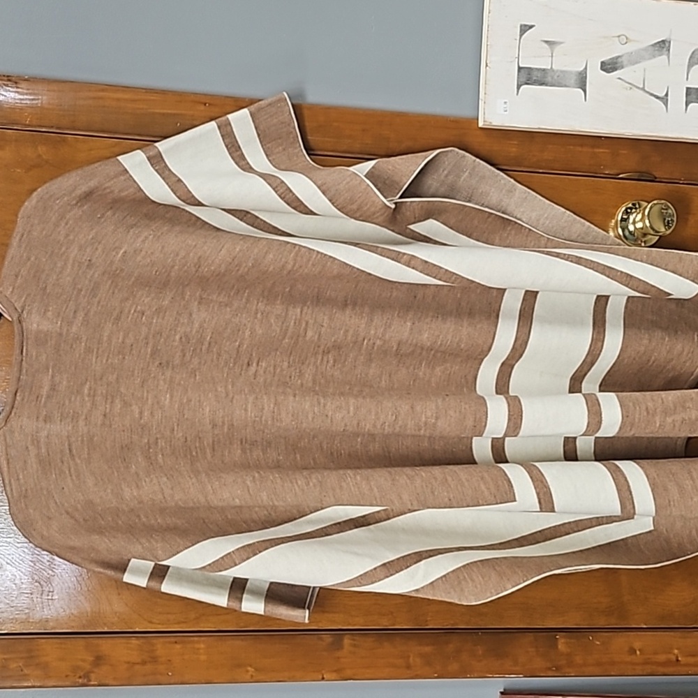 LOFT Border Stripe Poncho Wrap Shrug Tan & White Size M/L - Picture 7 of 8